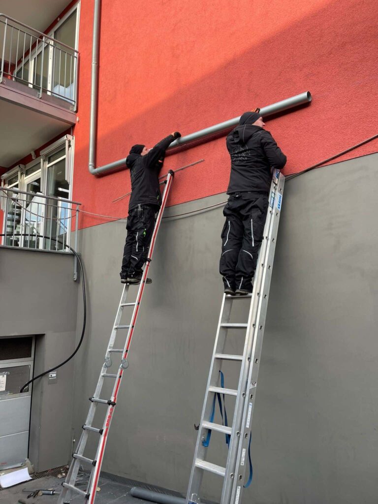 Reparatur, Wartung & Service